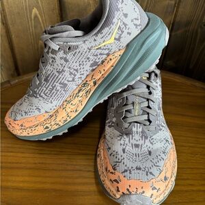 NWOT HOKA Women's Speedgoat 6 GTX Gore-Tex Trail Shoe - 2025